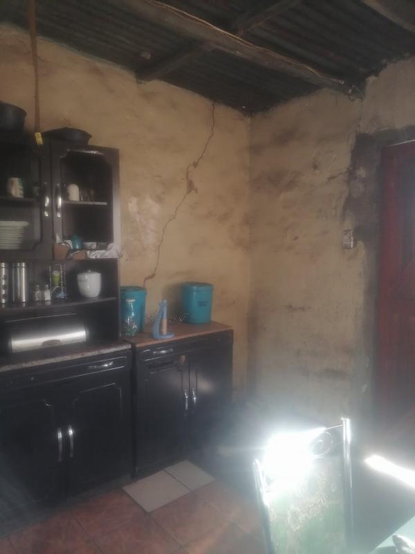 6 Bedroom Property for Sale in Bochabella Free State
